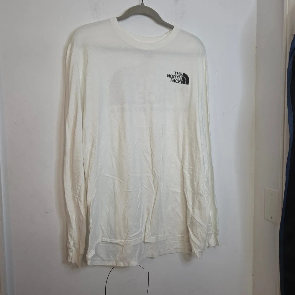 The North Face Mens XL White Long Sleeve Never Stop Exploring Graphic T-Shirt